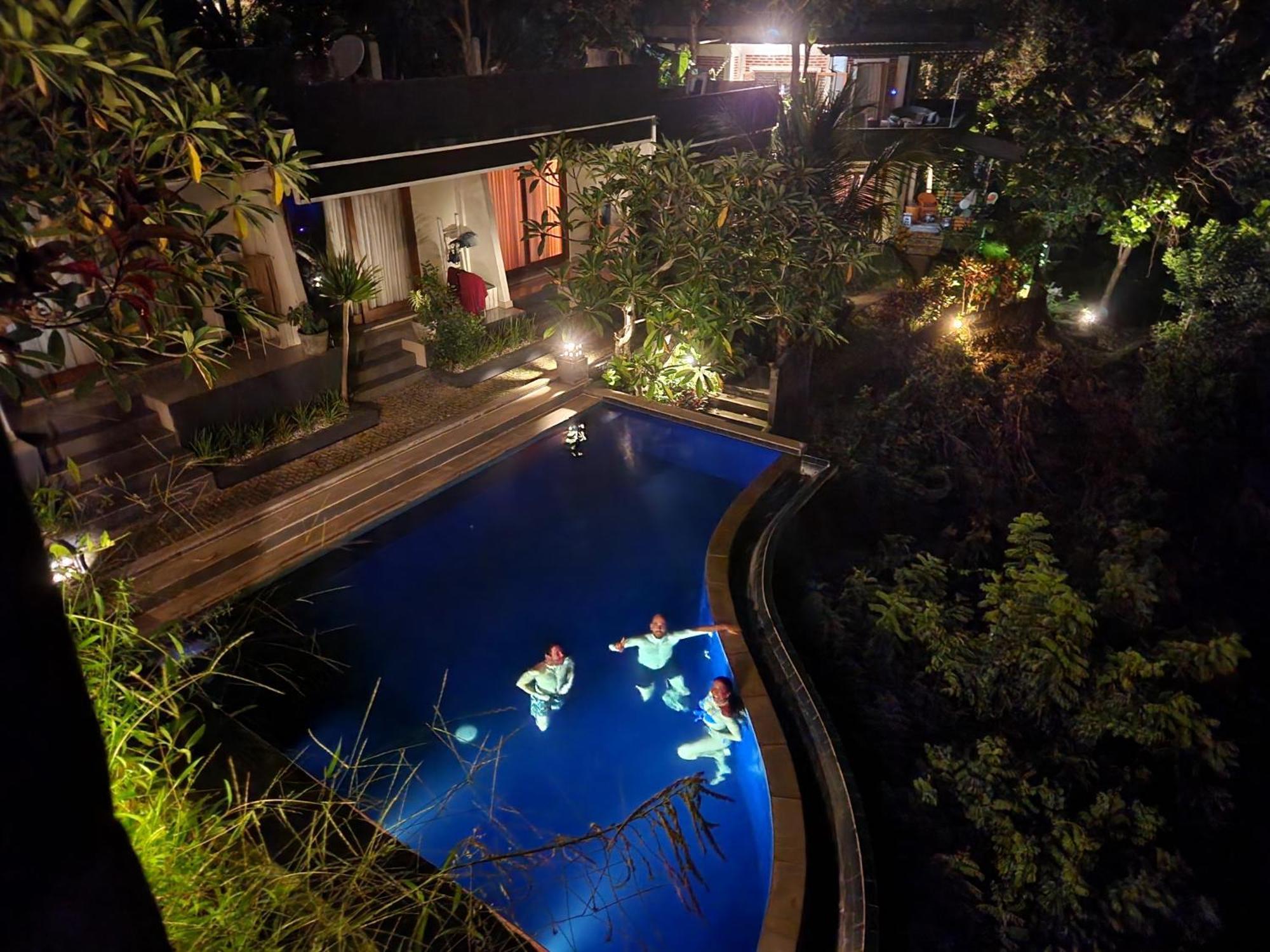 Bagus Ink Surf Camp Hostel Uluwatu Екстериор снимка