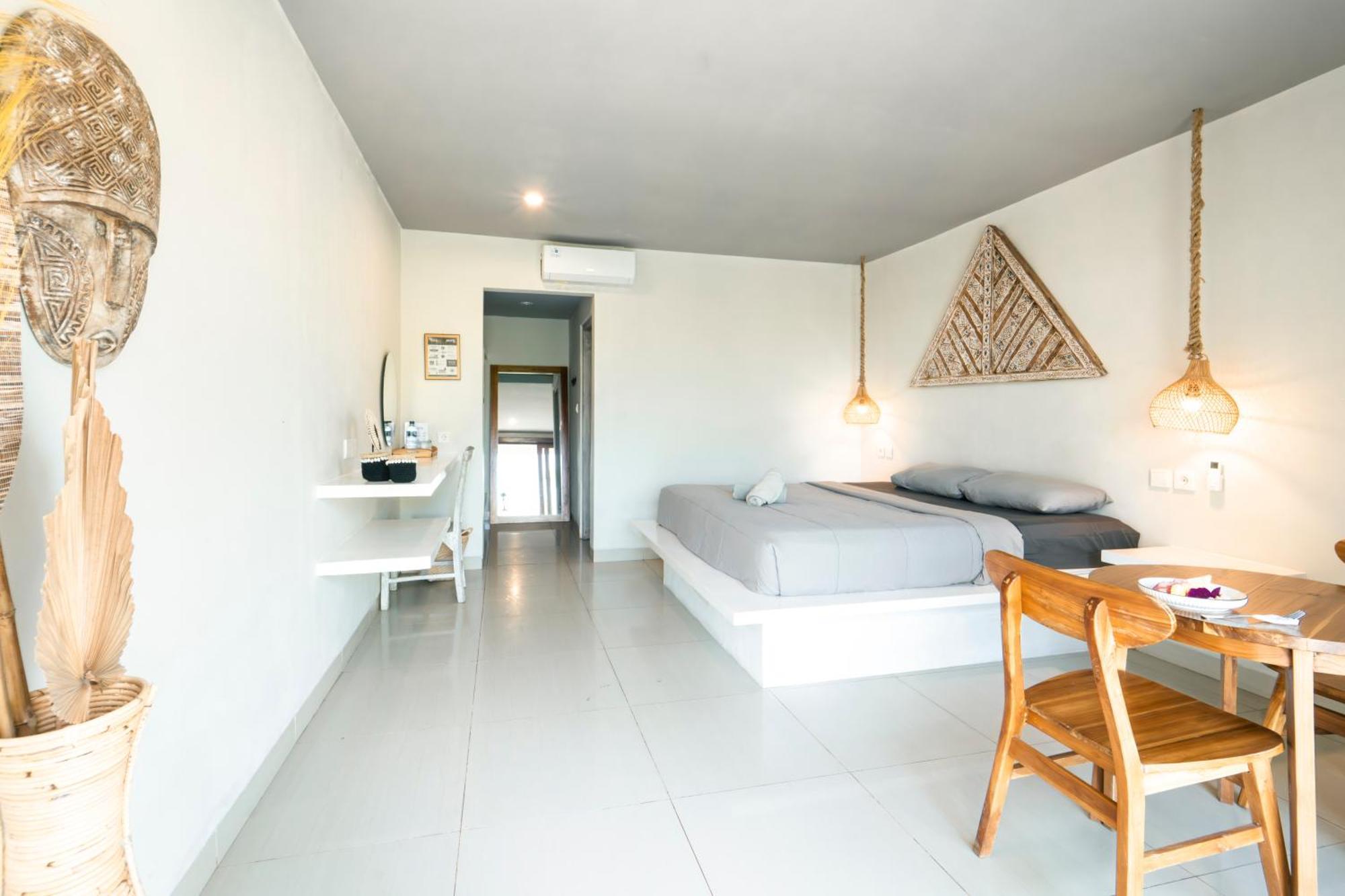 Bagus Ink Surf Camp Hostel Uluwatu Екстериор снимка