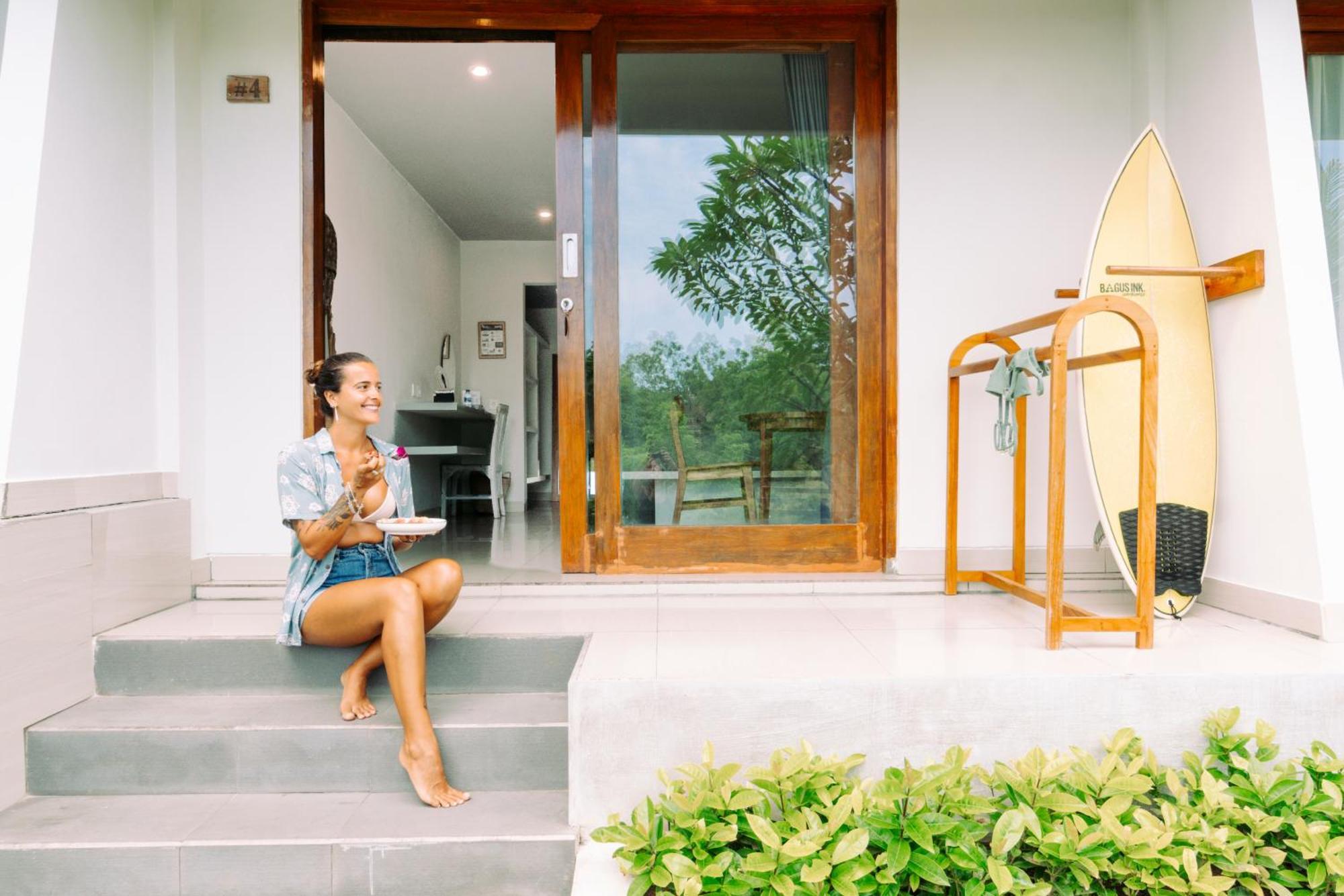 Bagus Ink Surf Camp Hostel Uluwatu Екстериор снимка